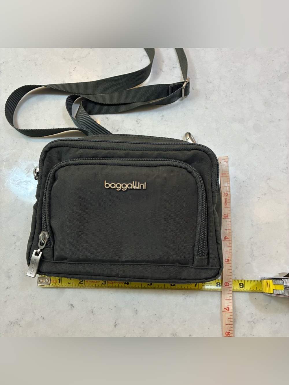 baggallini Trifecta RFID Wallet Crossbody Bag in Charcoal - Picture 11 of 11